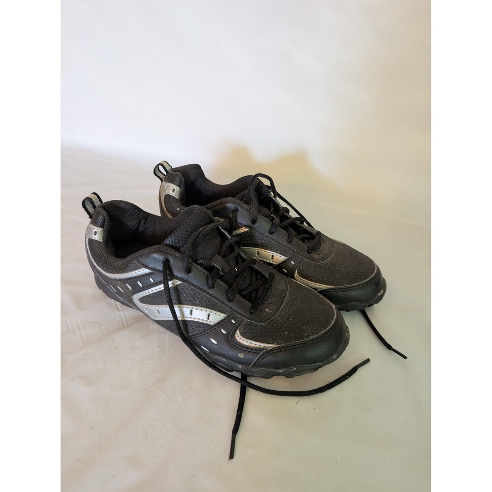 Womens Black Silver Athletic Sneakers Lace Up Trainers WMUB0400001 Size 7.5